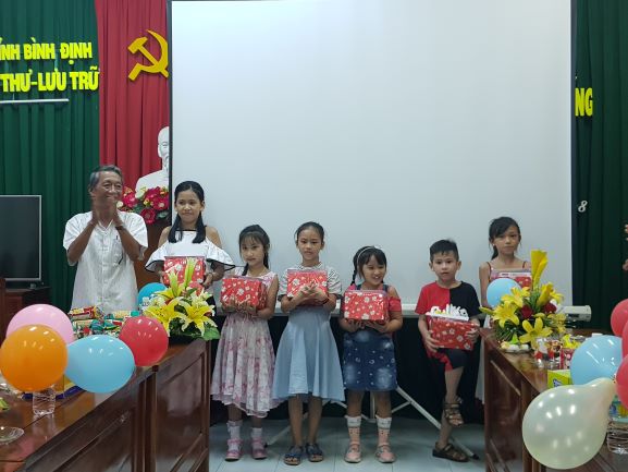 Gặp mặt nhân ngày Quốc tế Thiếu nhi 1/6