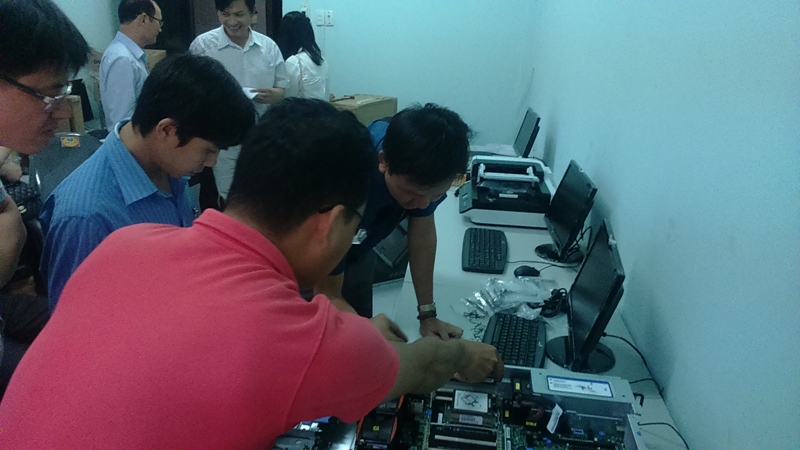 ql65 KIỂM TRA CHO CHẠY THỬ CÁC THIẾT BỊ SỐ HÓA TÀI LIỆU TẠI CHI CỤC VĂN THƯ – LƯU TRỮ BÌNH ĐỊNH
